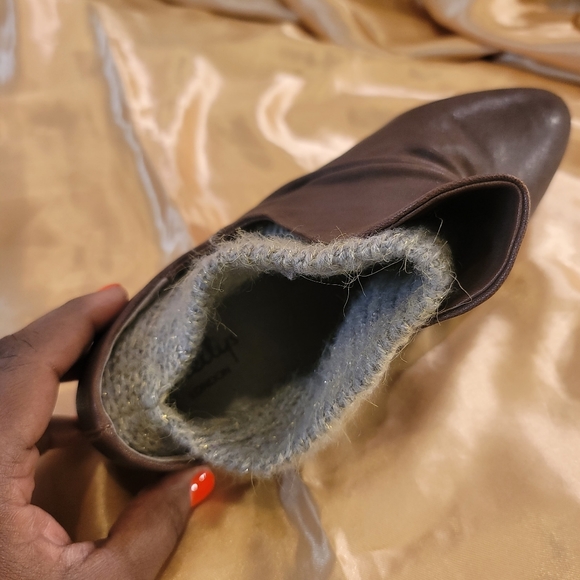 Shellys London booties w/attached knit. Size 40 - Picture 2 of 7